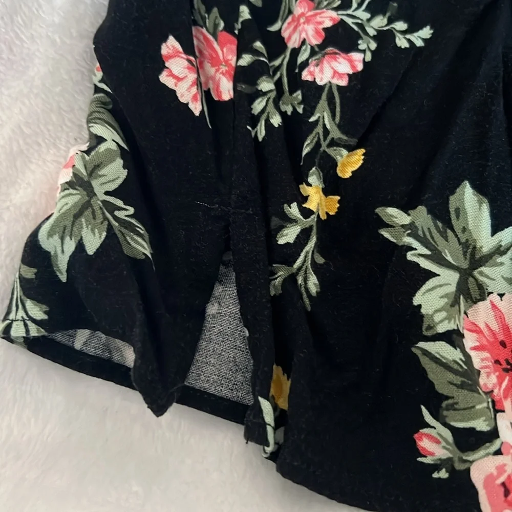 Old Navy Floral Spaghetti Tank - Picture 4 of 6